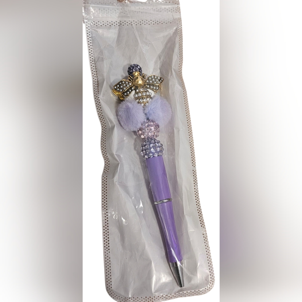 NEW: HANDCRAFTED PURPLE SEQUINED TWIST BUMBLE BEE PEN